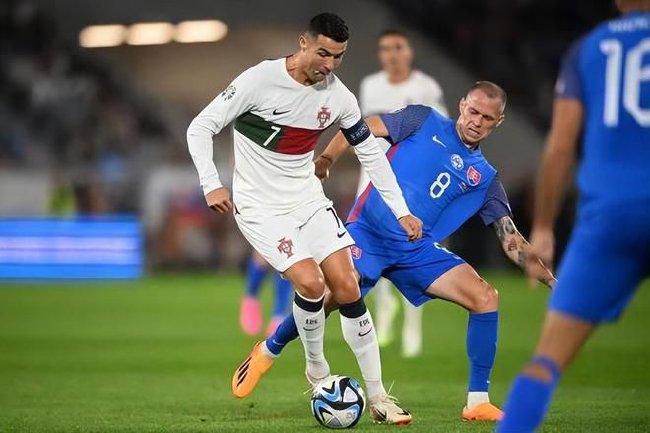 黄色免费在线播放